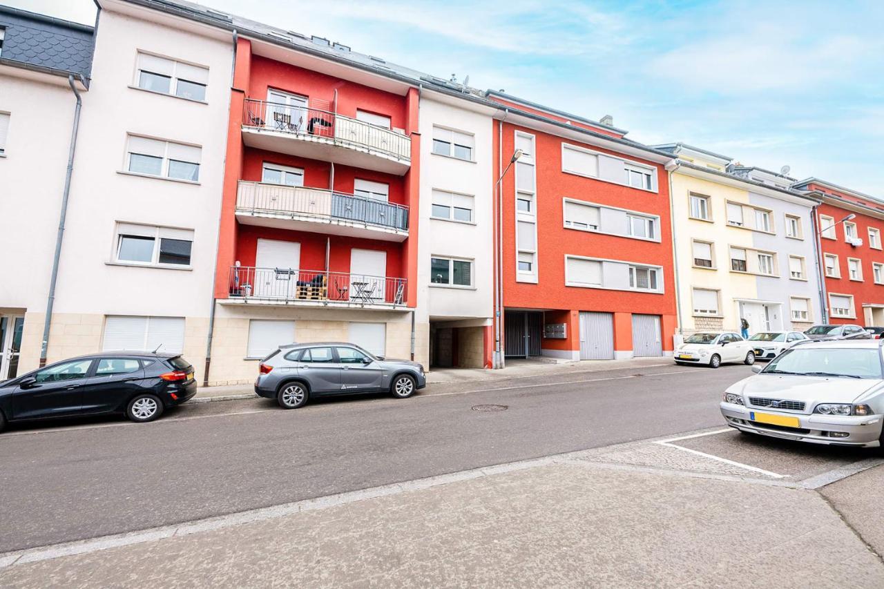 Luxurious Apt W Free Parking & Wifi Appartement Luxemburg Buitenkant foto