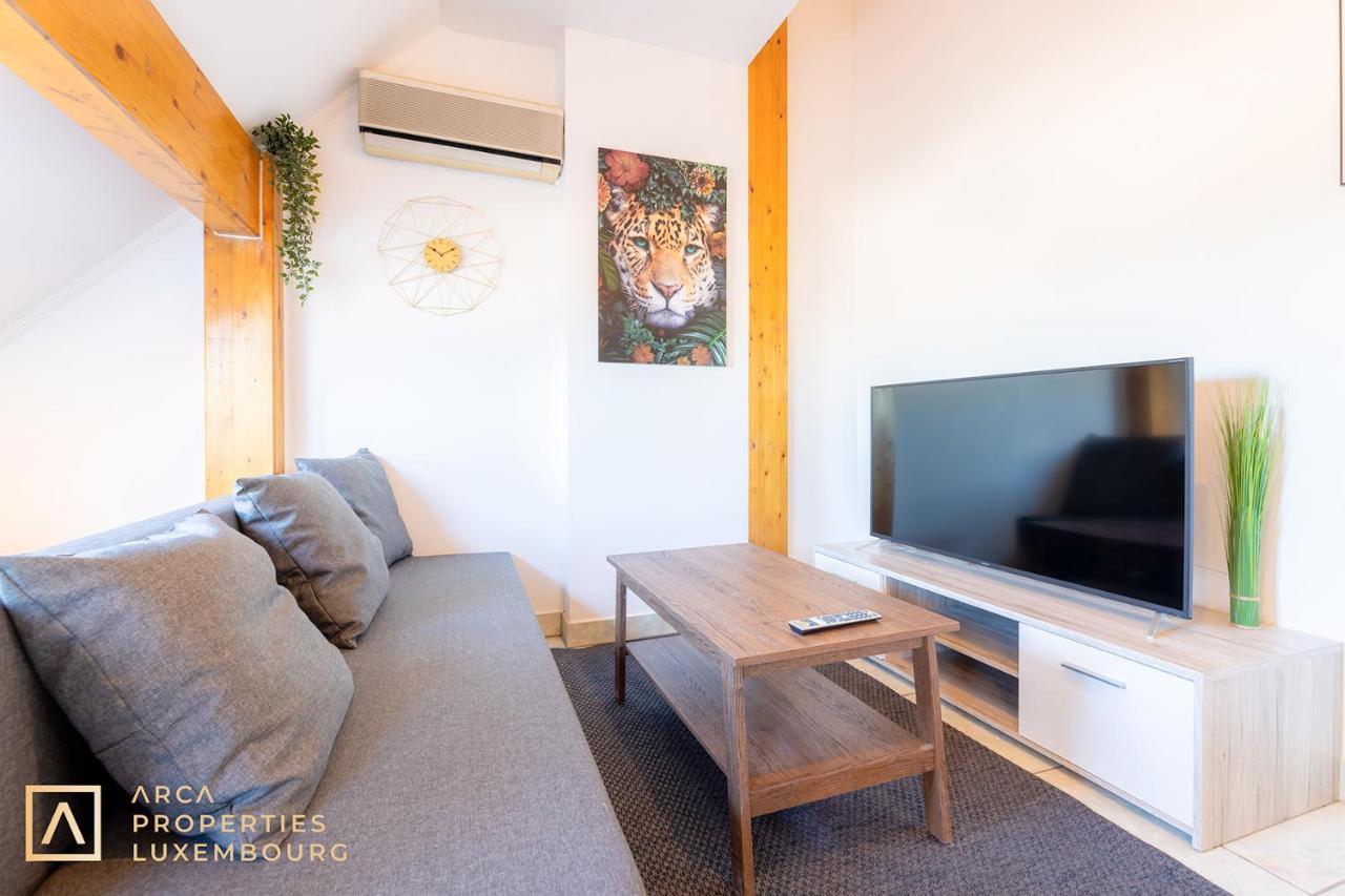 Luxurious Apt W Free Parking & Wifi Appartement Luxemburg Buitenkant foto